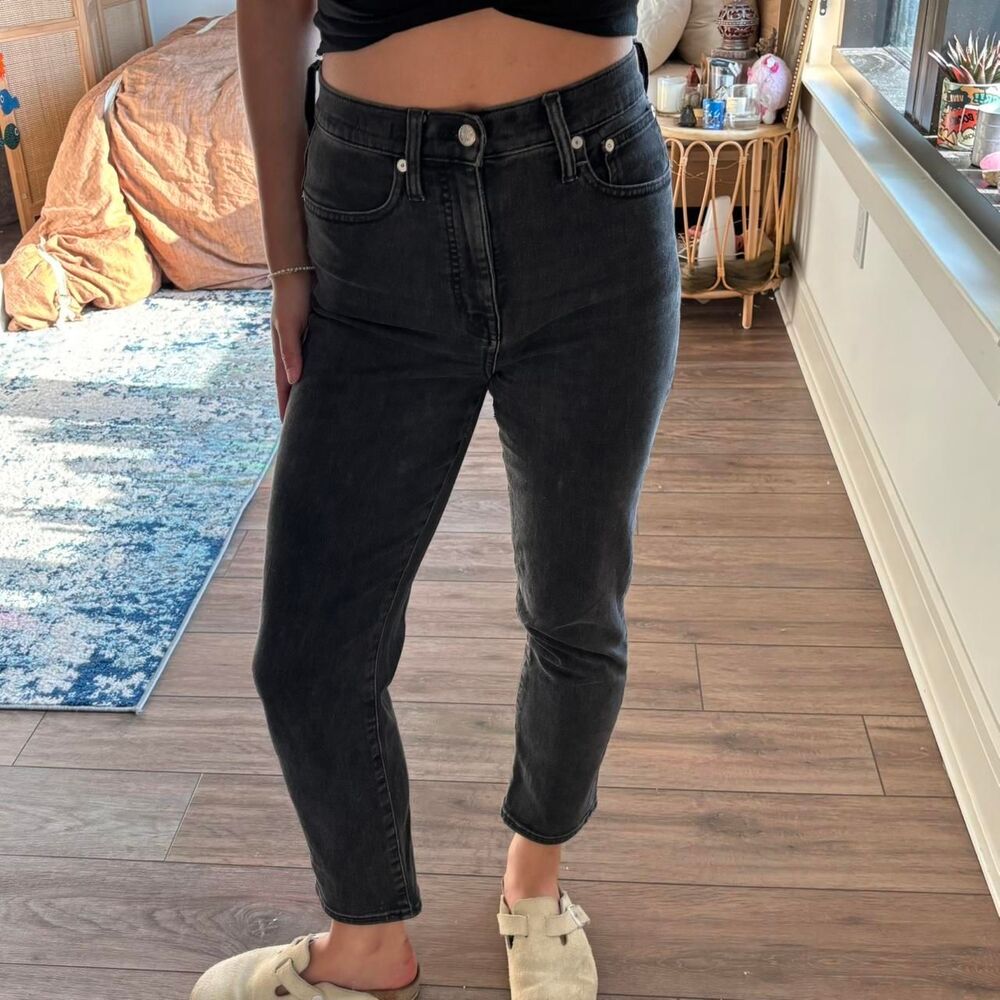 madewell black classic straight skinny jean size 25